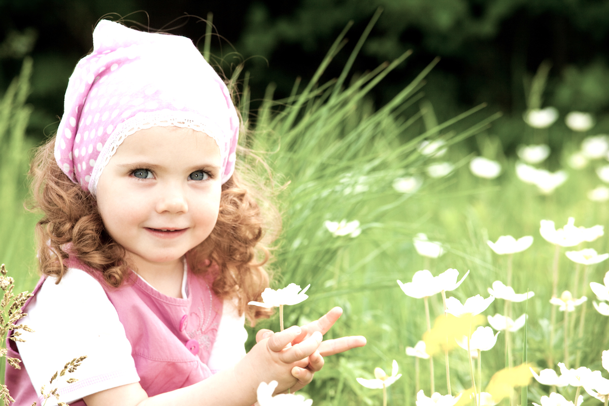 6 Ways to Teach Mindfulness to Kids
